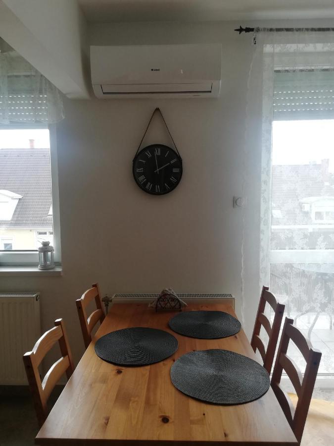 Gold Apartment Sopron Exterior photo